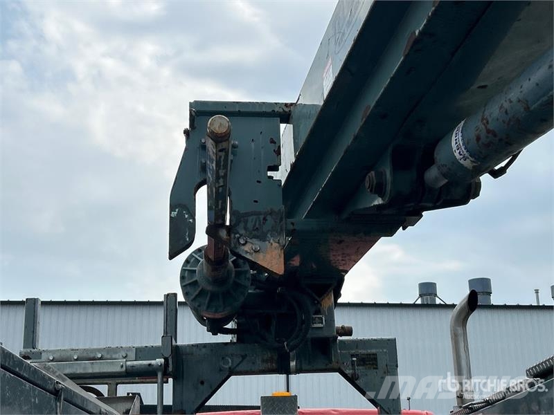 Freightliner FL 80 Camiones de perforación móvil
