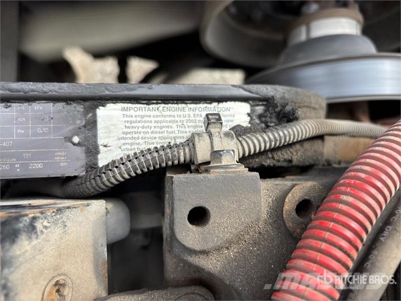 Freightliner FL 80 Camiones de perforación móvil
