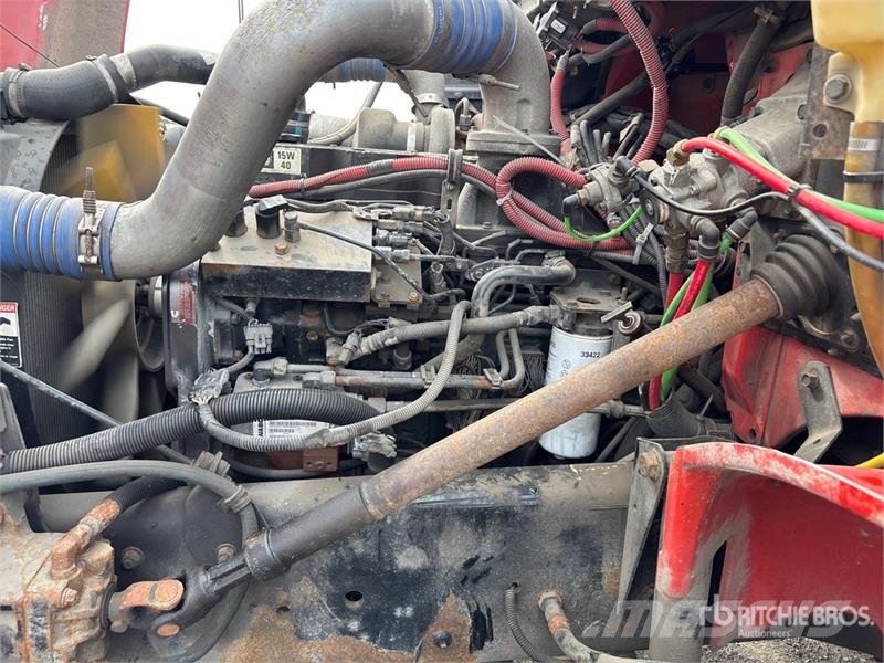 Freightliner FL 80 Camiones de perforación móvil