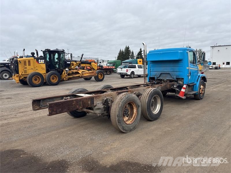 Freightliner FL 80 Kabine i unutrašnjost