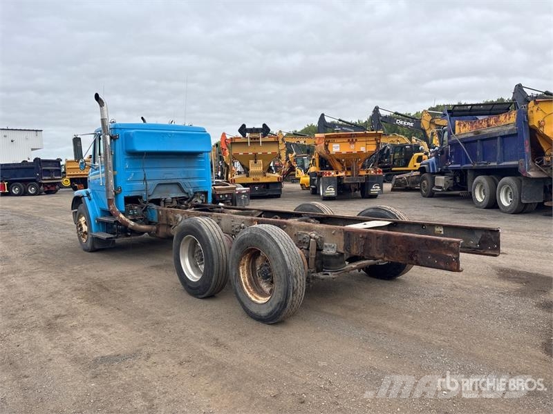 Freightliner FL 80 Kabine i unutrašnjost
