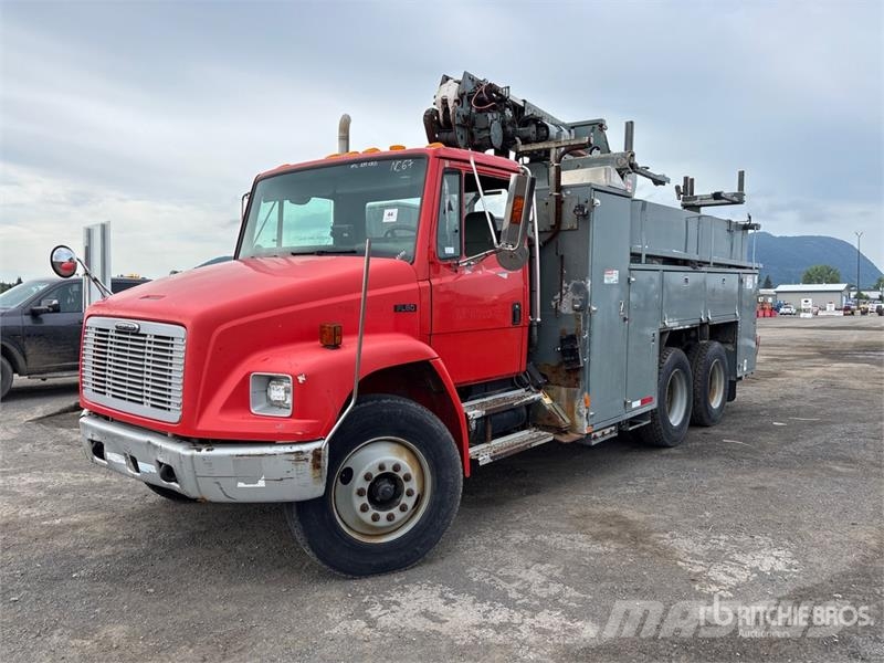 Freightliner FL 80 Camiones de perforación móvil