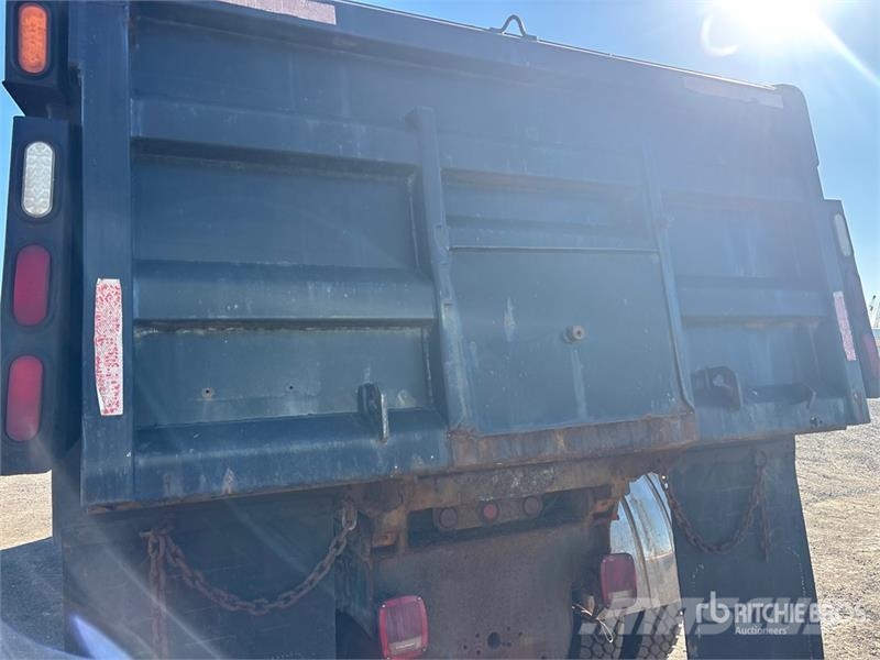 Freightliner FL80 4x2 Spreader Truck Kommunal-Sonderfahrzeuge