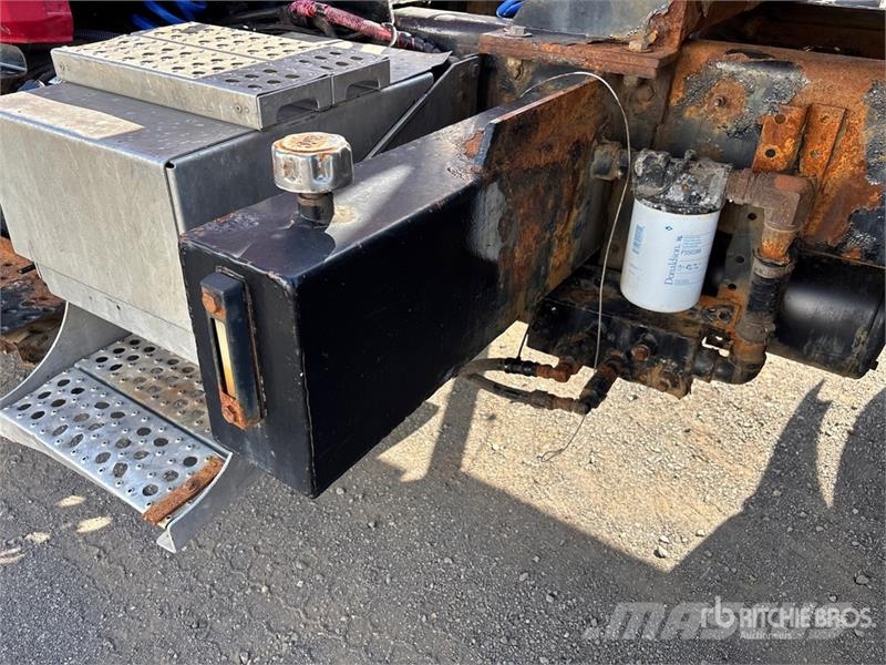 Freightliner FL80 4x2 Snow Plow Truck 시립/다목적 차량
