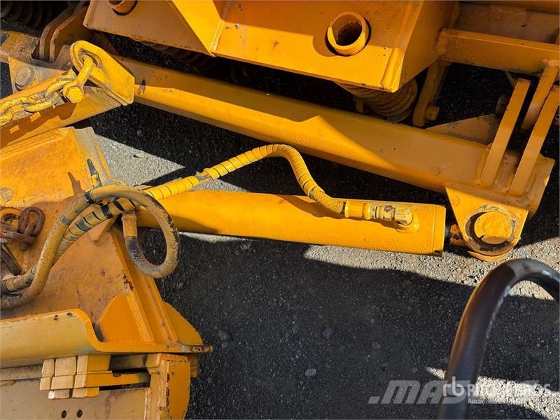 Freightliner FL80 4x2 Snow Plow Truck 시립/다목적 차량