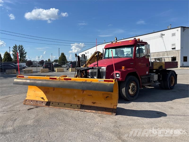 Freightliner FL80 4x2 Snow Plow Truck 시립/다목적 차량