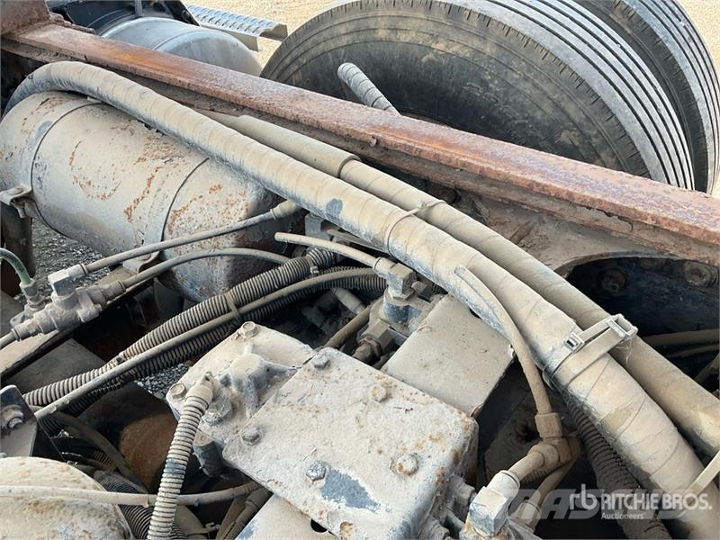 Freightliner FLD 112SD Lastbiler med tip