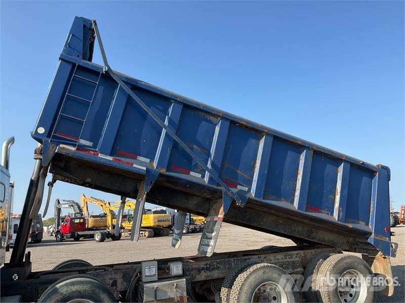Freightliner FLD 112SD Lastbiler med tip