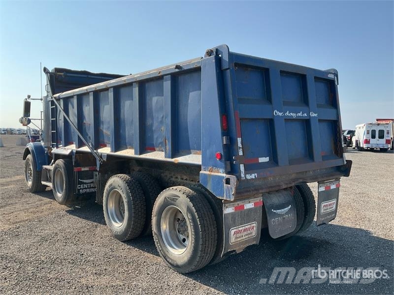 Freightliner FLD 112SD Lastbiler med tip
