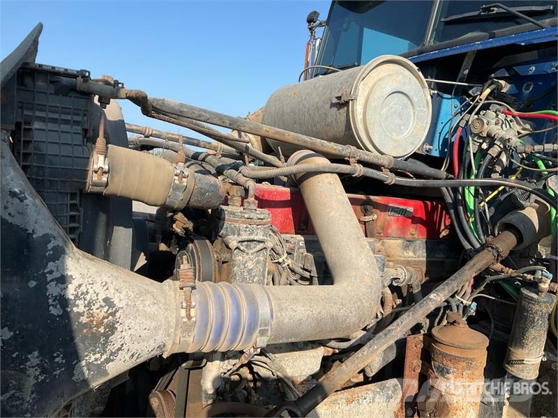 Freightliner FLD 112SD Lastbiler med tip