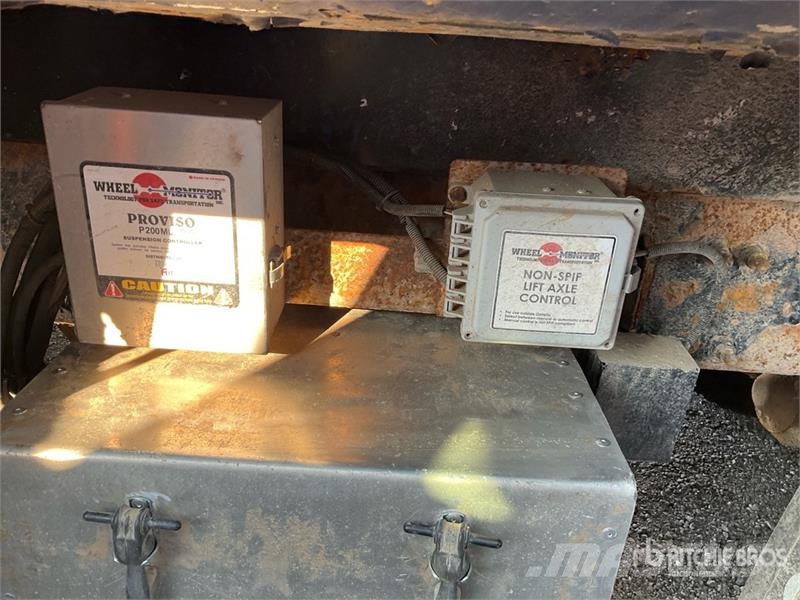 Freightliner FLD 112SD Lastbiler med tip