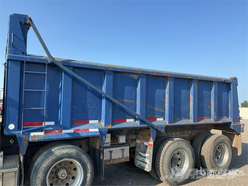 Freightliner FLD 112SD Lastbiler med tip
