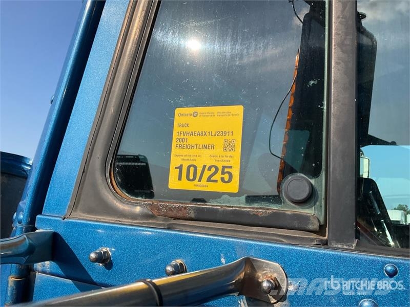 Freightliner FLD 112SD Lastbiler med tip
