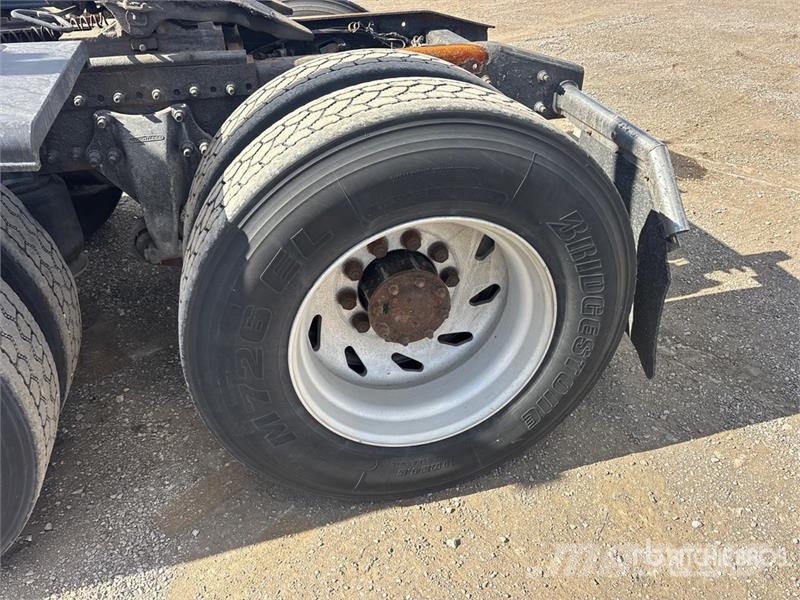 Freightliner FLD 120 Motrici e Trattori Stradali