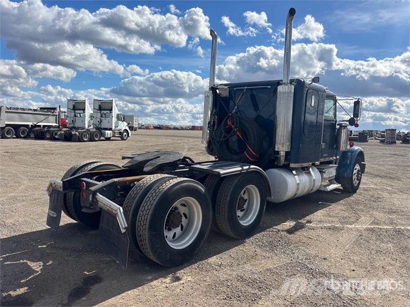 Freightliner FLD 120 Motrici e Trattori Stradali