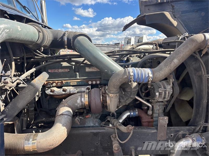 Freightliner FLD 120 Motrici e Trattori Stradali
