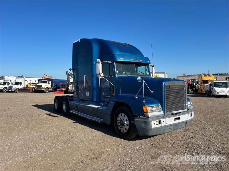Freightliner FLD 120 曳引機組件