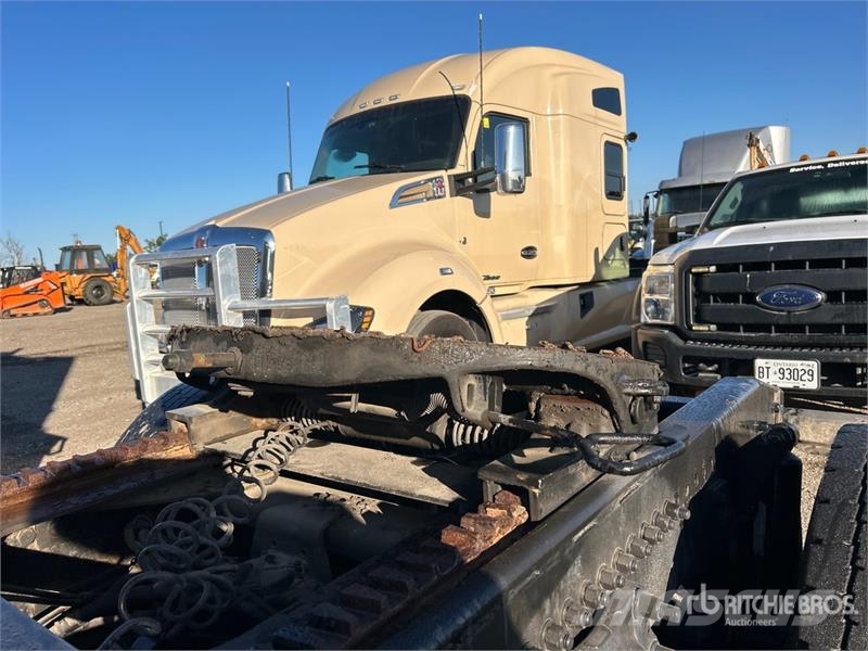 Freightliner FLD 120 6x4 T/A Sleeper Truck Tractor Tracteur routier