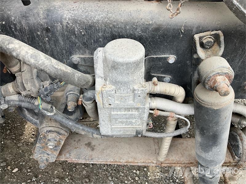 Freightliner FLD120 6x4 T/A Sleeper Truck Tractor Tracteur routier