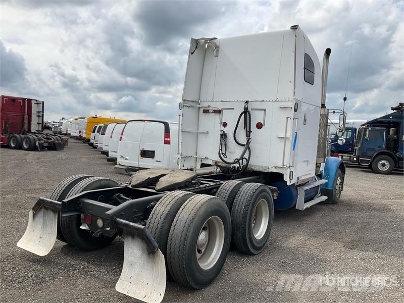 Freightliner FLD120 6x4 T/A Sleeper Truck Tractor Tracteur routier