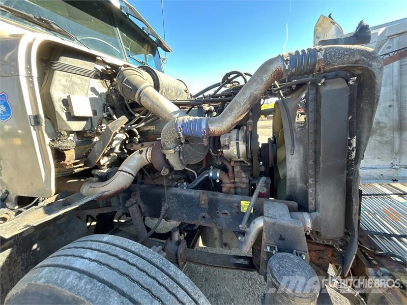 Freightliner FLD120 6x4 Sleeper Tow Truck Bergungsfahrzeuge