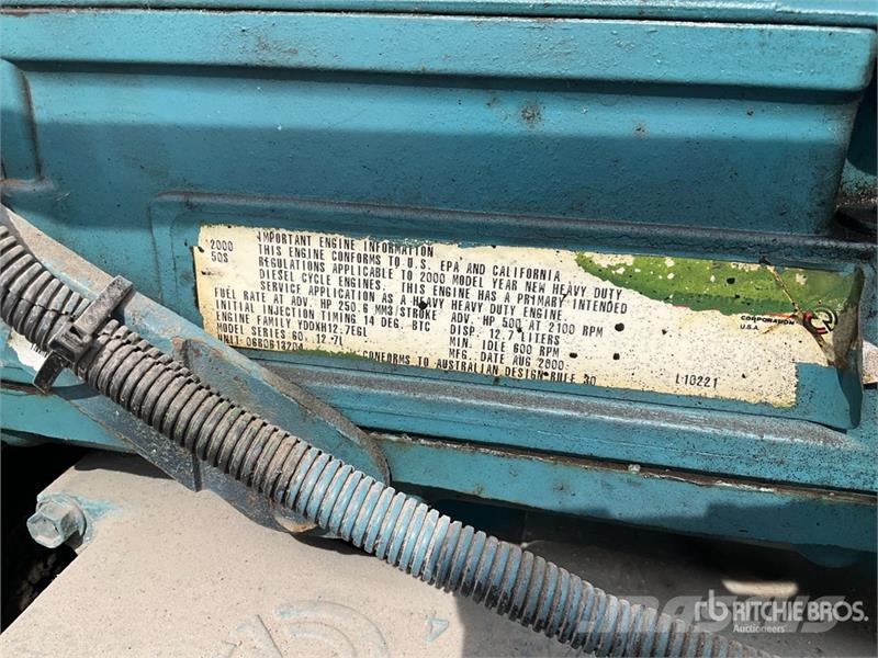 Freightliner FLD120 6x4 T/A Sleeper Truck Tractor Tracteur routier