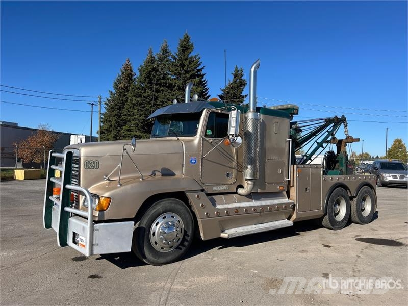 Freightliner FLD120 6x4 Sleeper Tow Truck Bergungsfahrzeuge