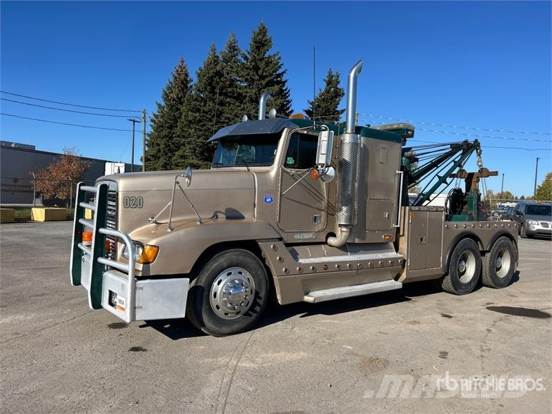 Freightliner FLD120 6x4 Sleeper Tow Truck Bergungsfahrzeuge