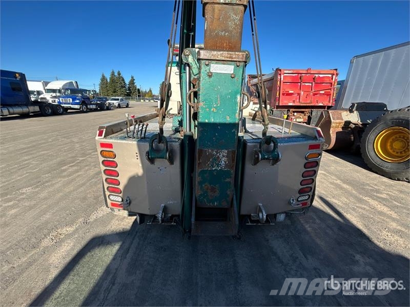 Freightliner FLD120 6x4 Sleeper Tow Truck Bergungsfahrzeuge