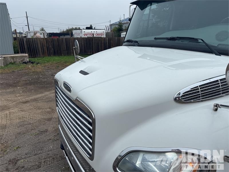Freightliner M2 Tegljači