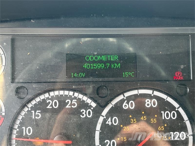 Freightliner M2 106 冷藏车