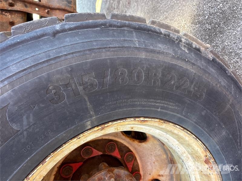 Freightliner M2 106 Kamioni za otpad