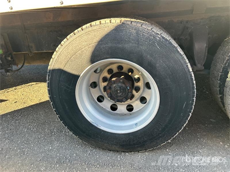 Freightliner M2 106 Kühlkoffer