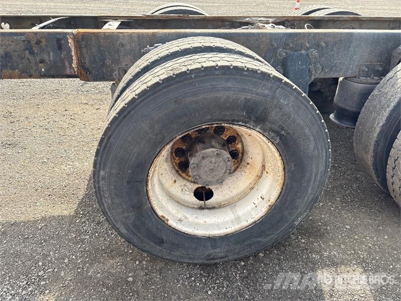 Freightliner M2 106 Cabinas