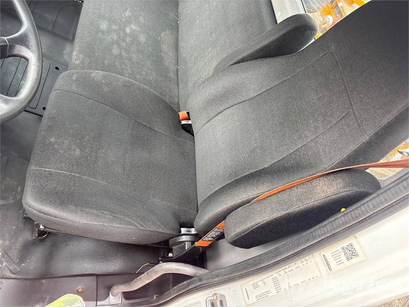 Freightliner M2 106 Cabines e interior