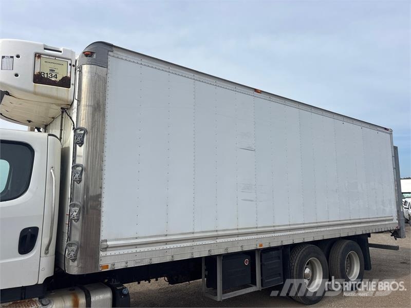 Freightliner M2 106 С температурен контрол