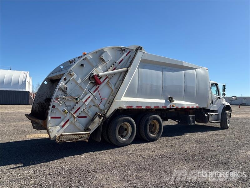 Freightliner M2 106 Απορριμματοφόρα