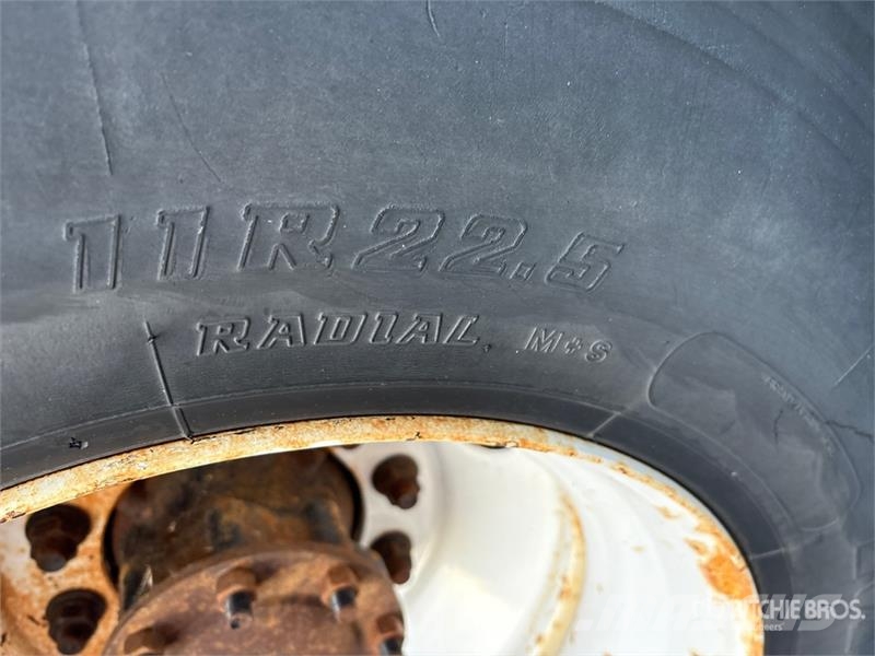 Freightliner M2 106 Kabine i unutrašnjost
