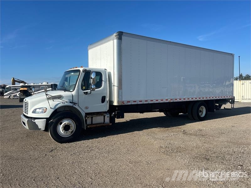 Freightliner M2 106 Sanduk kamioni