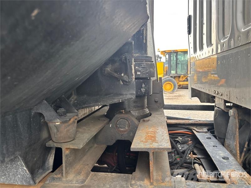 Freightliner M2 106 Camiones bañeras basculantes o volquetes