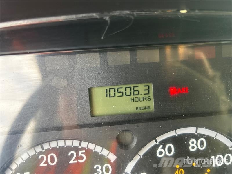 Freightliner M2 106 Auto košare