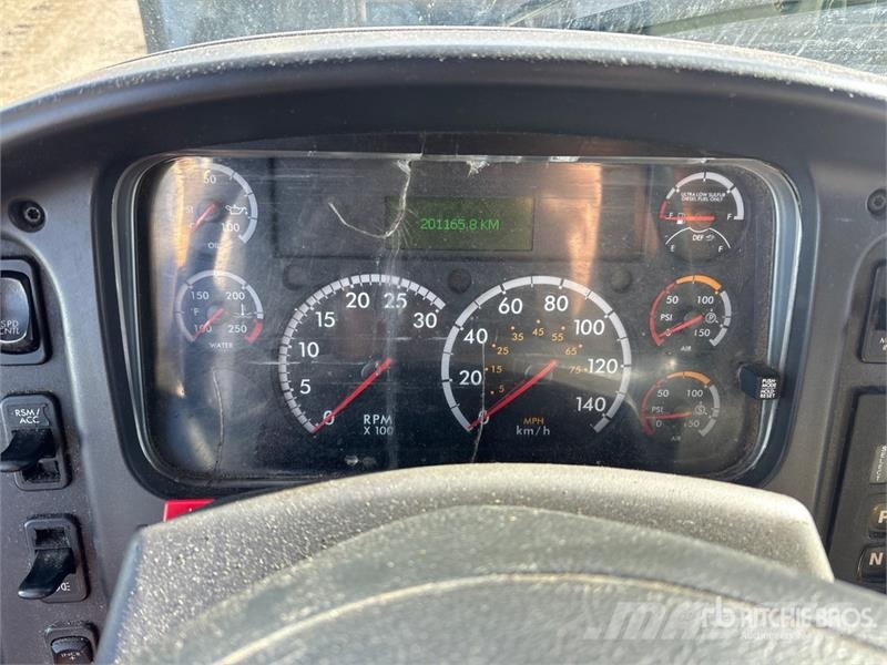 Freightliner M2 106 Kamioni za otpad