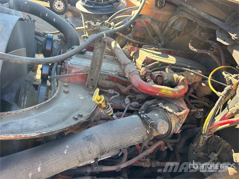 Freightliner M2 106 Kamioni za otpad