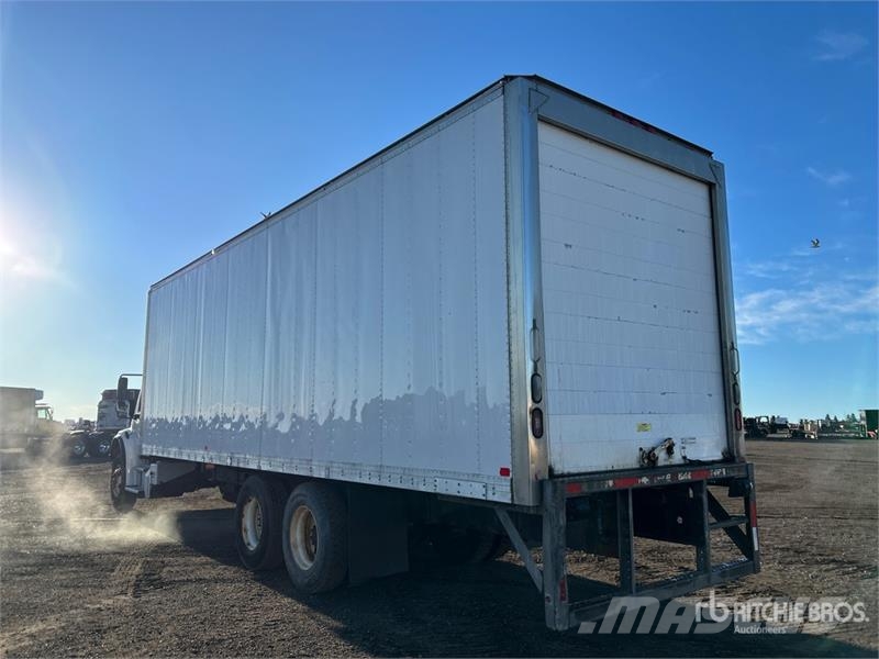 Freightliner M2 106 Frigofrik kamyonlar