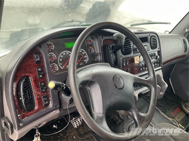 Freightliner M2 106 救援车