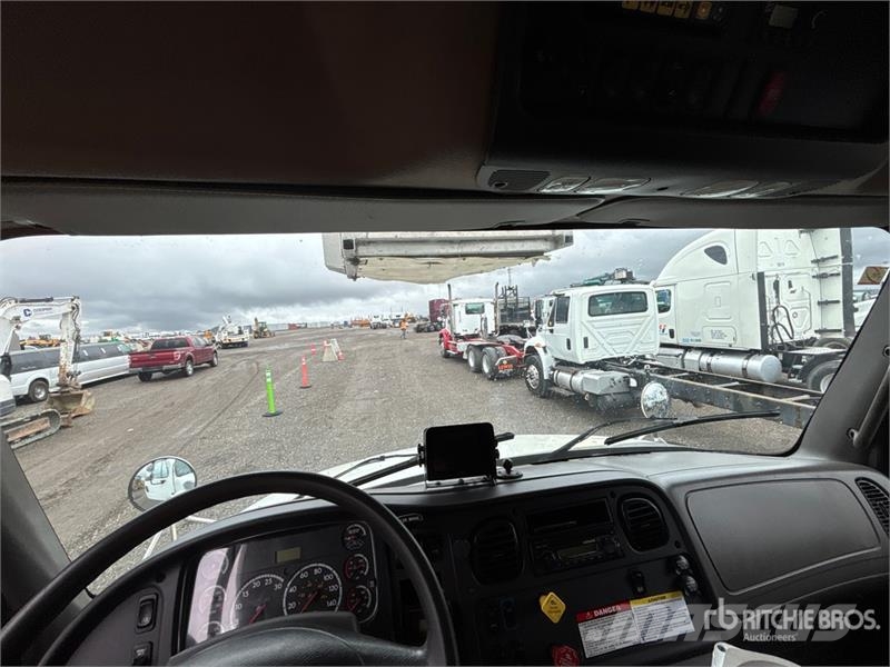 Freightliner M2 106 Truck mounted aerial platforms