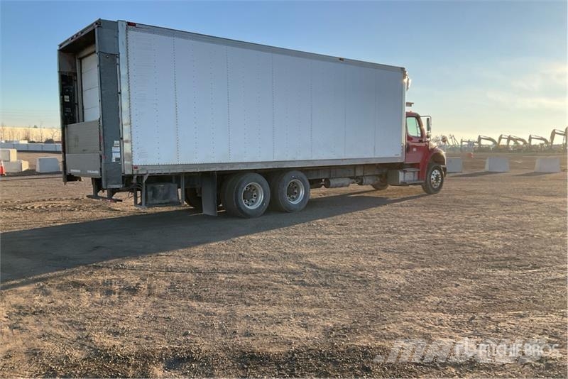 Freightliner M2 106 Koelwagens