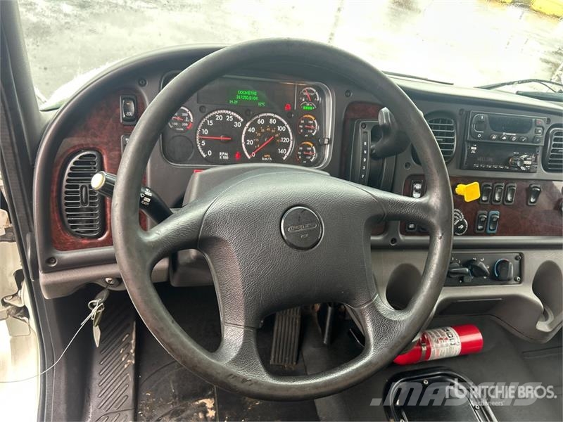 Freightliner M2 106 Kamioni hladnjače