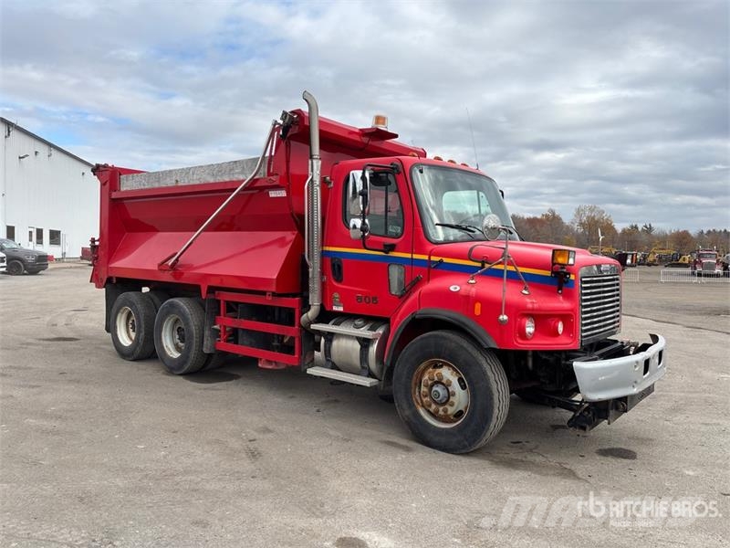 Freightliner M2 106 Municipal / general purpose vehicles