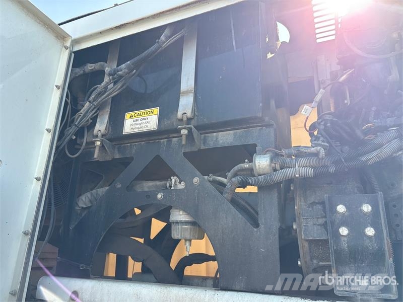 Freightliner M2 106 清掃車